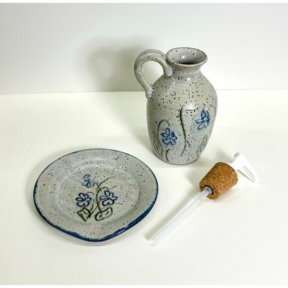 Studio Stoneware Spoon Rest & Pump Dispenser Set by Best - Blue Violets VTG 1988 - Picture 4 of 7